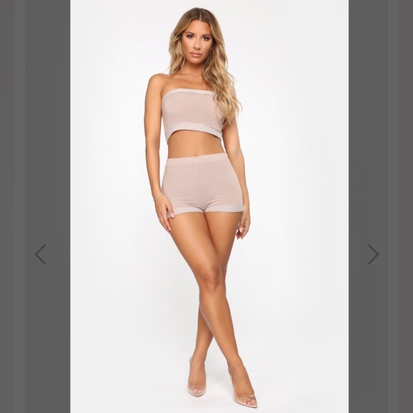 Fashion Nova Pants - FashionNova// short size size small